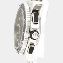 Tag Heuer Grey Stainless Steel Aquaracer 500M Calibre 16 CAK2110 Automatic Men's Wristwatch 43 MM For Men -Tag Heuer Sales Shop luxury men tag heuer used watches p646897 008